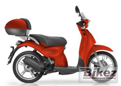 2013 Aprilia Scarabeo 100 photo
